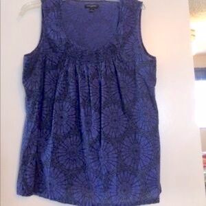 Banana Republic Top - Summer Sleeveless